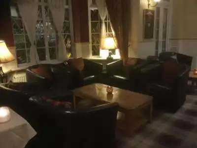 Brookside & Restaurant - 40
