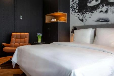 Radisson Blu, Cologne - 80