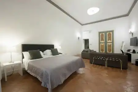 Santa Chiara Boutique - 118