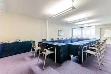 Express By Holiday Inn Zaragoza - 18