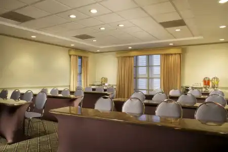 Pier House Resort & Spa - 15