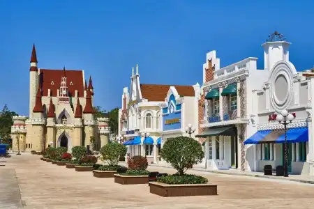 Chen Sea Resort & Spa - 0