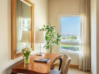 Mövenpick Doha - 56