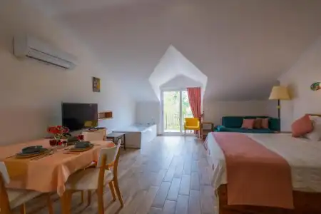 Infinity Lily Apartments - 40