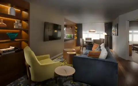 The Paramount - 85