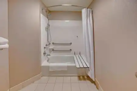 SpringHill Suites by Marriott Naples - 17