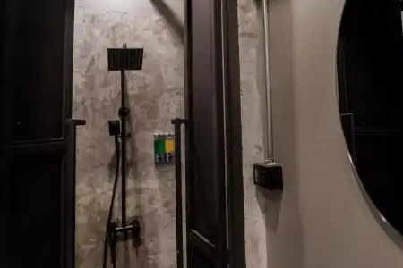 Premier Hostel - 33