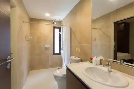 The Lai Thai Luxury Condominiums - 86