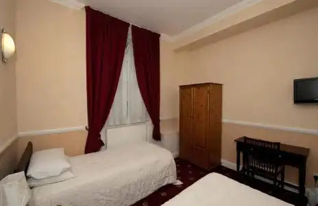 Balmoral House - 57