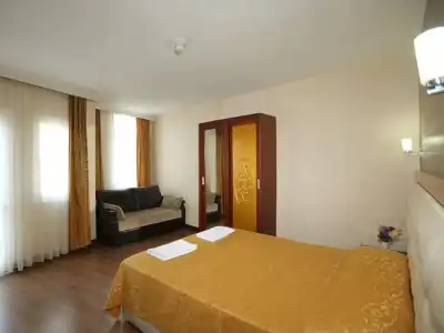 Kayalar - 3