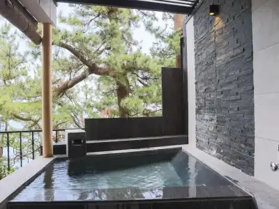 Isana Resort - 4