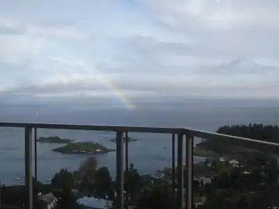 Gibralter Rock Ocean View B&B - 16
