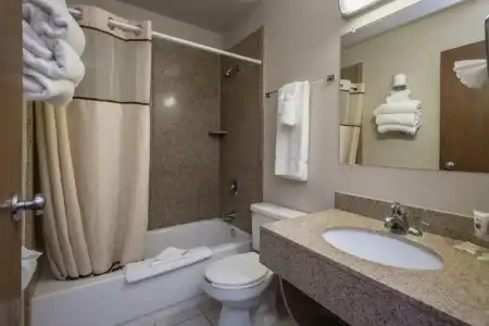The Inn at Truckee - 38