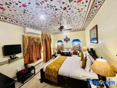 Umaid Bhawan - A Heritage Style Boutique - 64