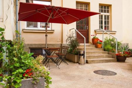 Cloister Inn - 13