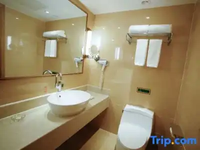 Econo Lodge Inn & Suites Fulton - Rockport - 65
