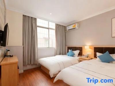 Meet Youth Hostel - 13