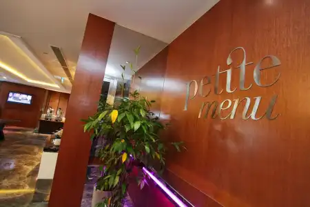Aqueen Paya Lebar - 1