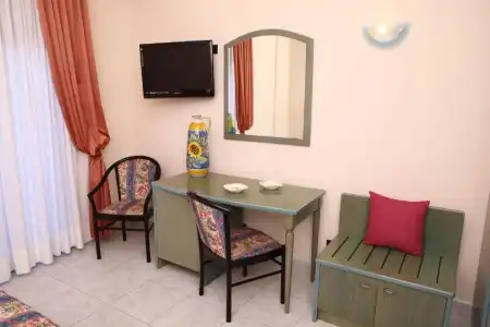 Za' Maria - 33