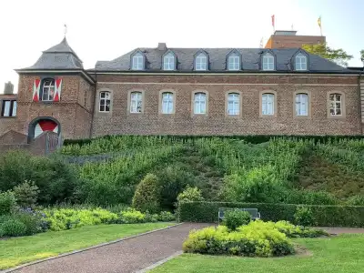 Burg Wassenberg - 0