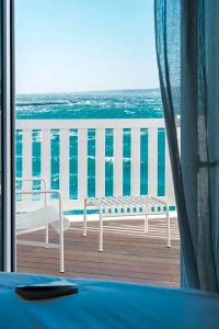 Hôtel Les Bords De Mer - 42