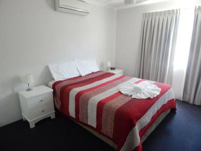Tranquil Shores Holiday Apartments - 73
