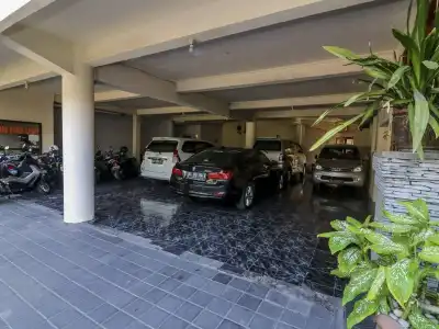 The Flora Kuta Bali By Reddoorz - 21