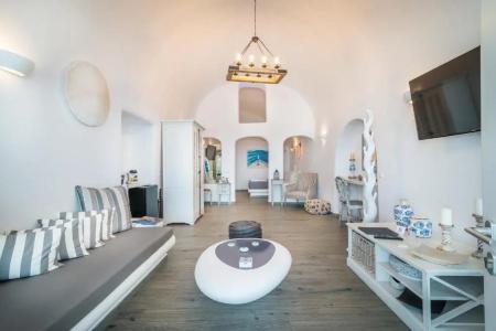 Angel Luxury Suites - 42