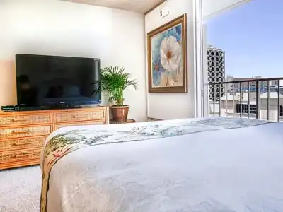 Tropical Studios at Marine Surf Waikiki - 95