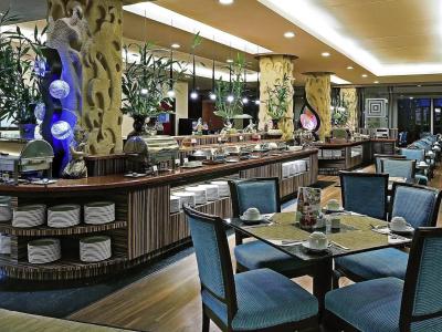 Novotel Phuket Vintage Park Resort - 36