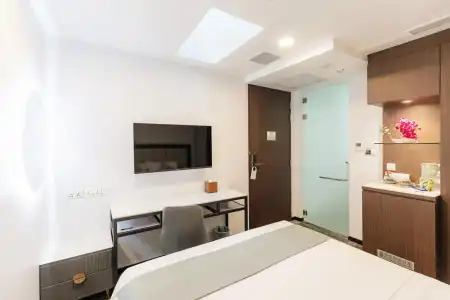 Santa Grand East Coast, a NuVe Group Collection - 35