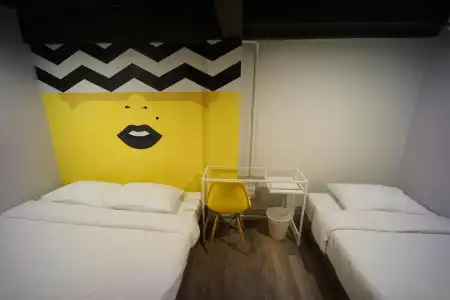 BRB Hostel Bangkok Silom - 4