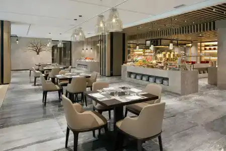 Courtyard by Marriott Zhengzhou Airport - 18