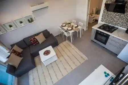 Truemars & Suites - 60