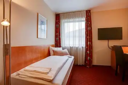 Premier Inn Passau Weisser Hase - 31