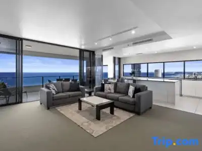 Ultra Broadbeach - 50