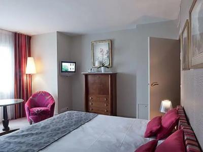 Hôtel Parc Saint Séverin - 55