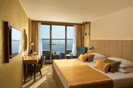 Grand Bernardin 5* - 76