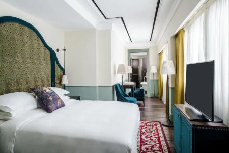 Maxwell Reserve Singapore, Autograph Collection - 6