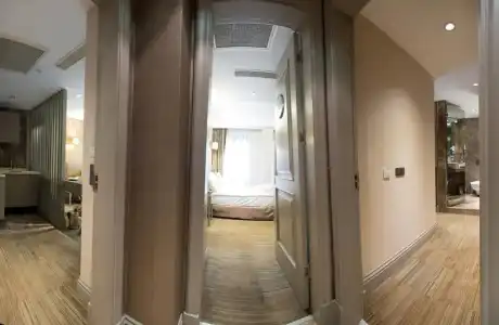 GK Regency Suites - 42