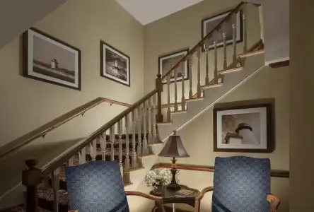 Inn on the Square - 7