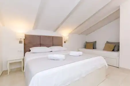Villa Babilon - 203
