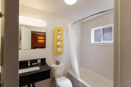 Motel 6 Cranbrook, BC - 48