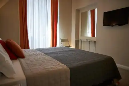 The Roman Empire Guesthouse - 55