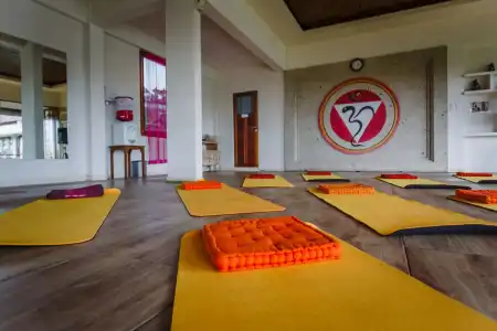 Om Ham Retreat and Resort - 16