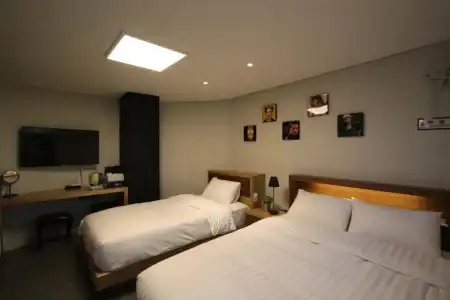 Nabi Hostel - 28