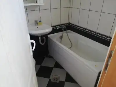 LaRos Apartments - 54
