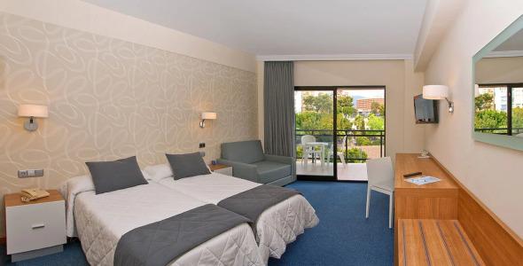 RH Corona del Mar - 8