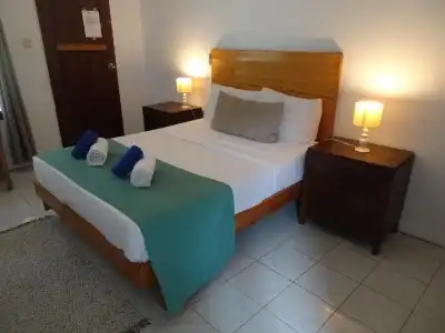 Castaway Lodge - 3