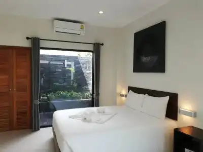 Limelight Village - 21